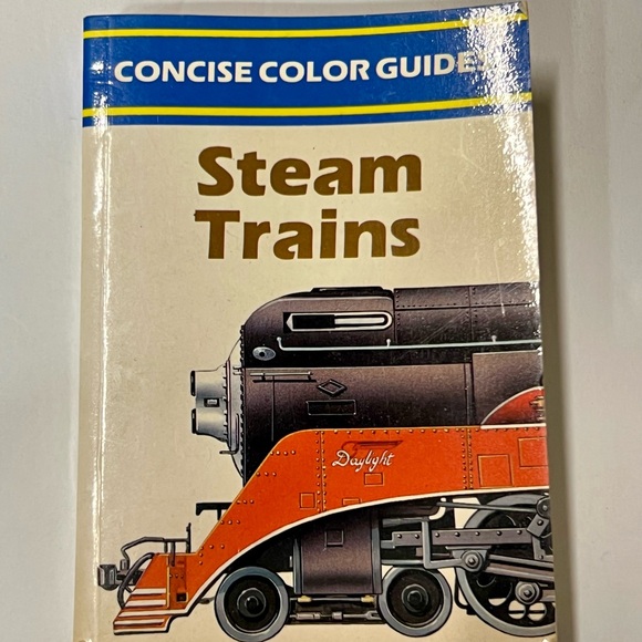 Steam Trains Concise Color Guide Book - Picture 3 of 9